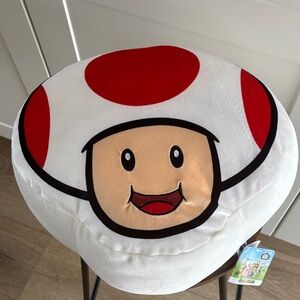 Super Mario Toad Plush Red & White